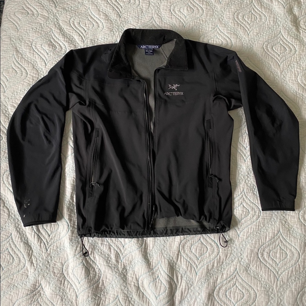 Arc’Teryx Mens Softshell Jacket